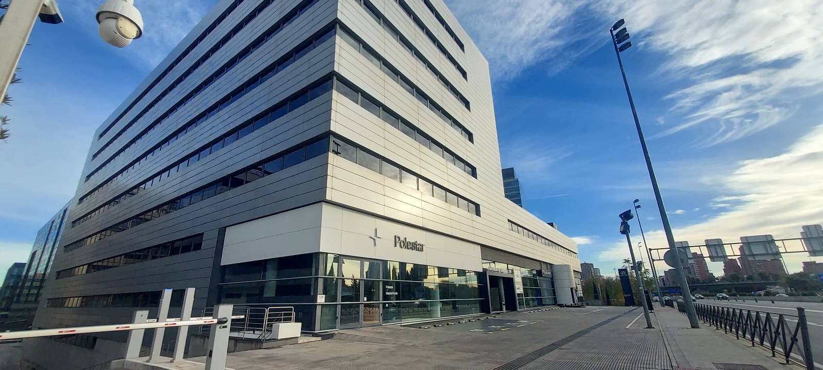 Cetil 1 — exterior